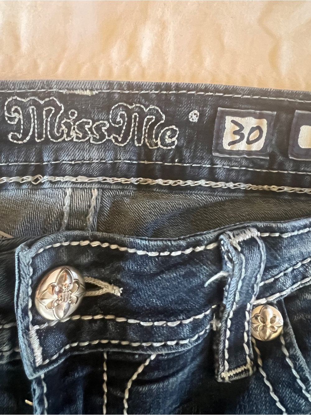 Miss Me Jeans Size 30 Bootcut Y2K Embellished Rhinestone Distressed Western - Picture 4 of 8